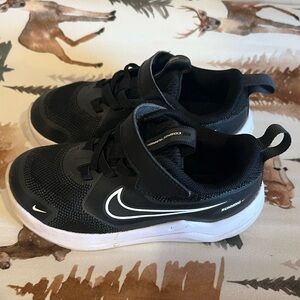 Toddler Boy Nike shoes